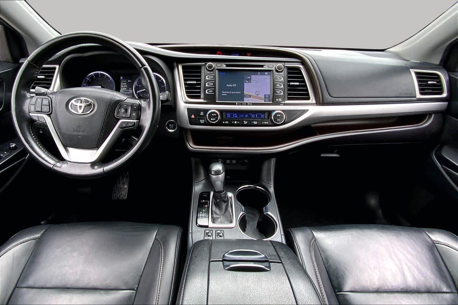 Used 2019 Celestial Silver Metallic Toyota XLE image 16