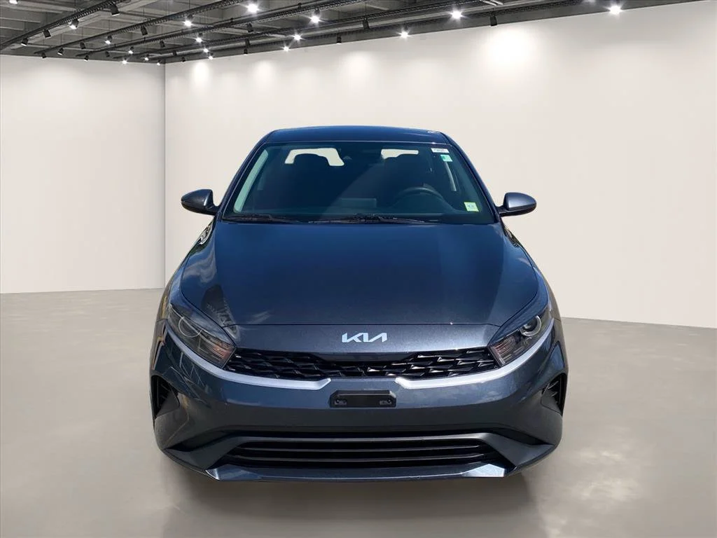 Certified Used 2023 Gravity Gray Kia LXS image 3