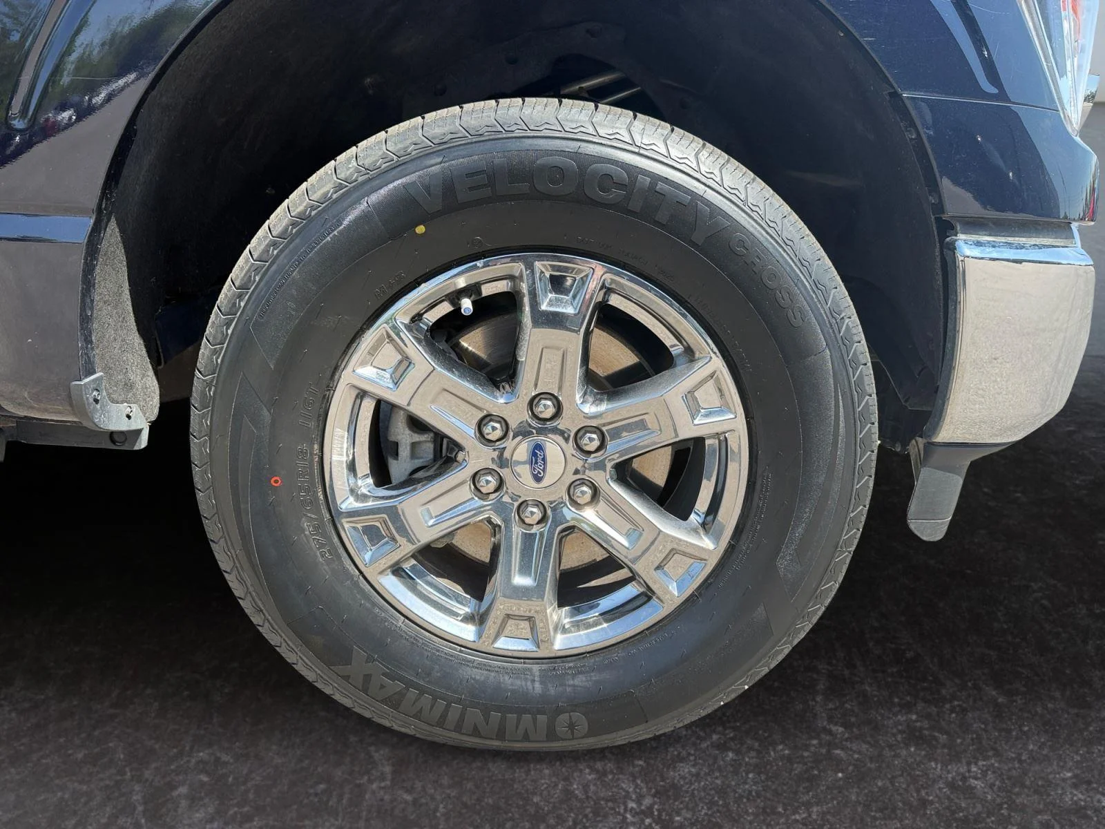 Used 2023 Agate Black Ford XLT image 29