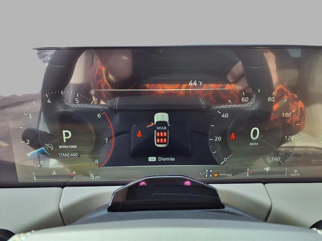 New 2026 Everest White TriCoat Nissan Platinum Reserve image 13