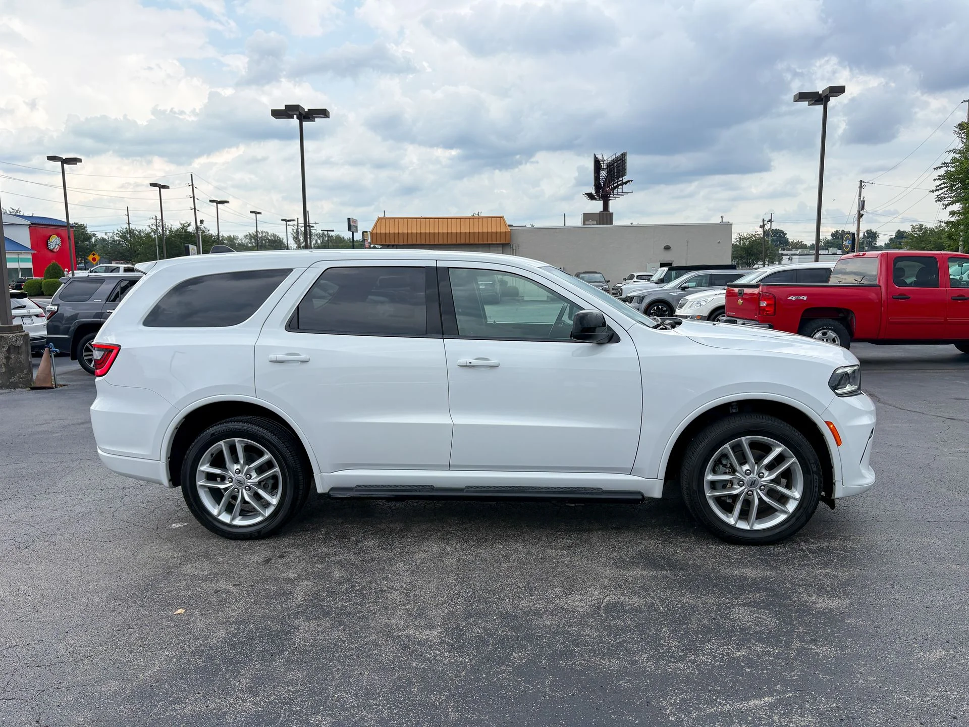 2024 Dodge Durango GT - Photo 16