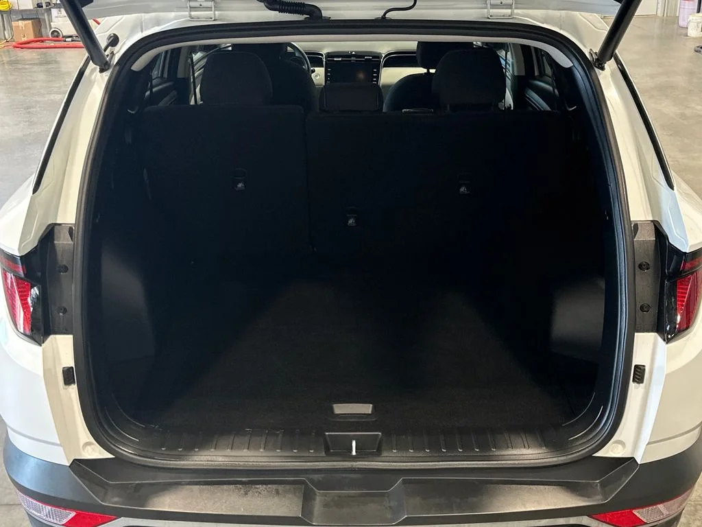 Used 2024 White Hyundai SEL image 36