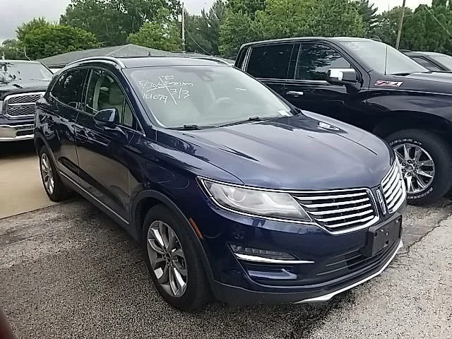 2017 Lincoln MKC Select FWD's photo