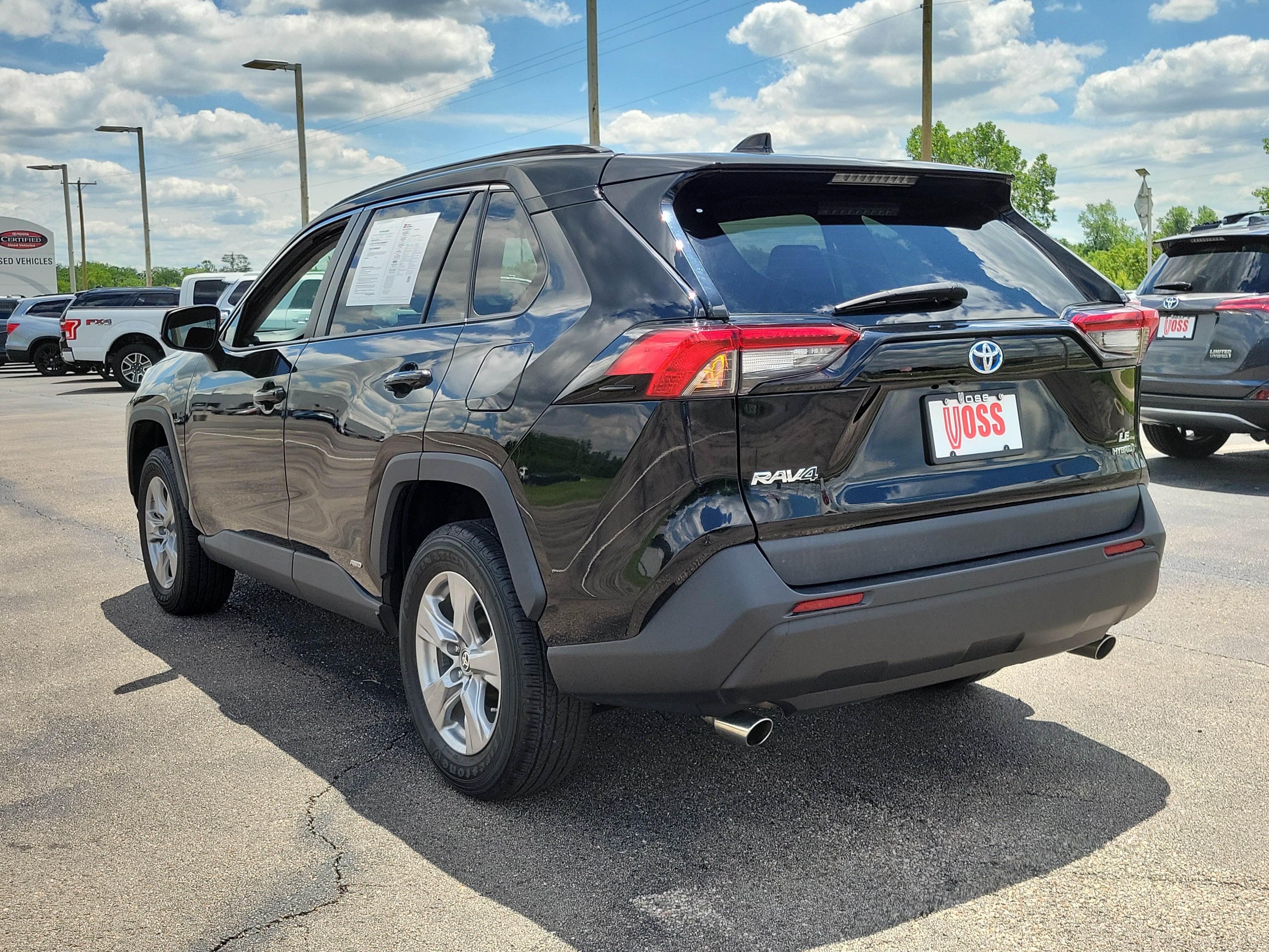 Certified Used 2022 Midnight Black Metallic Toyota LE image 33