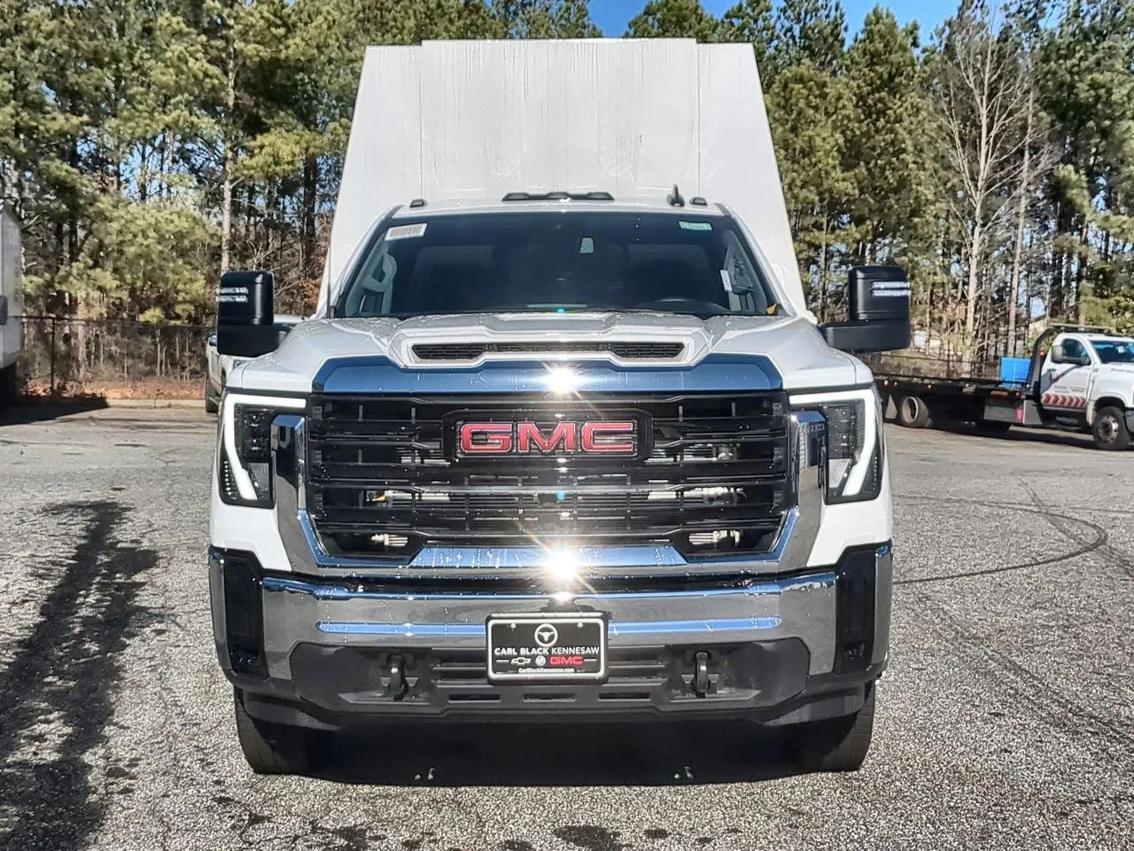 New 2026 Summit White GMC Pro image 3
