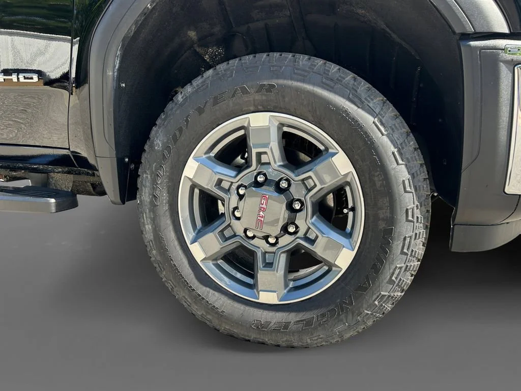 New 2026 Onyx Black GMC SLT image 16