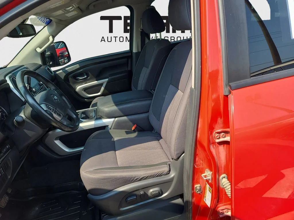 Used 2021 Red Nissan SV image 24
