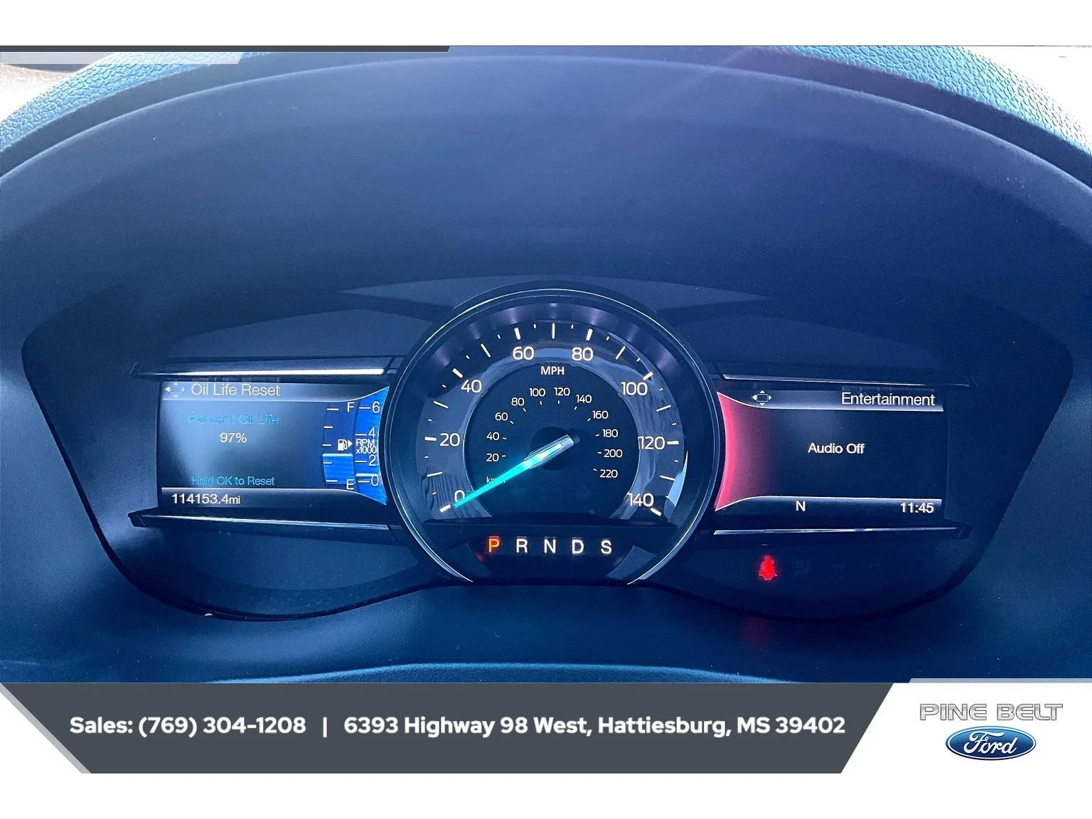 Used 2016 Ruby Red Metallic Tinted Clearcoat Ford Limited image 14