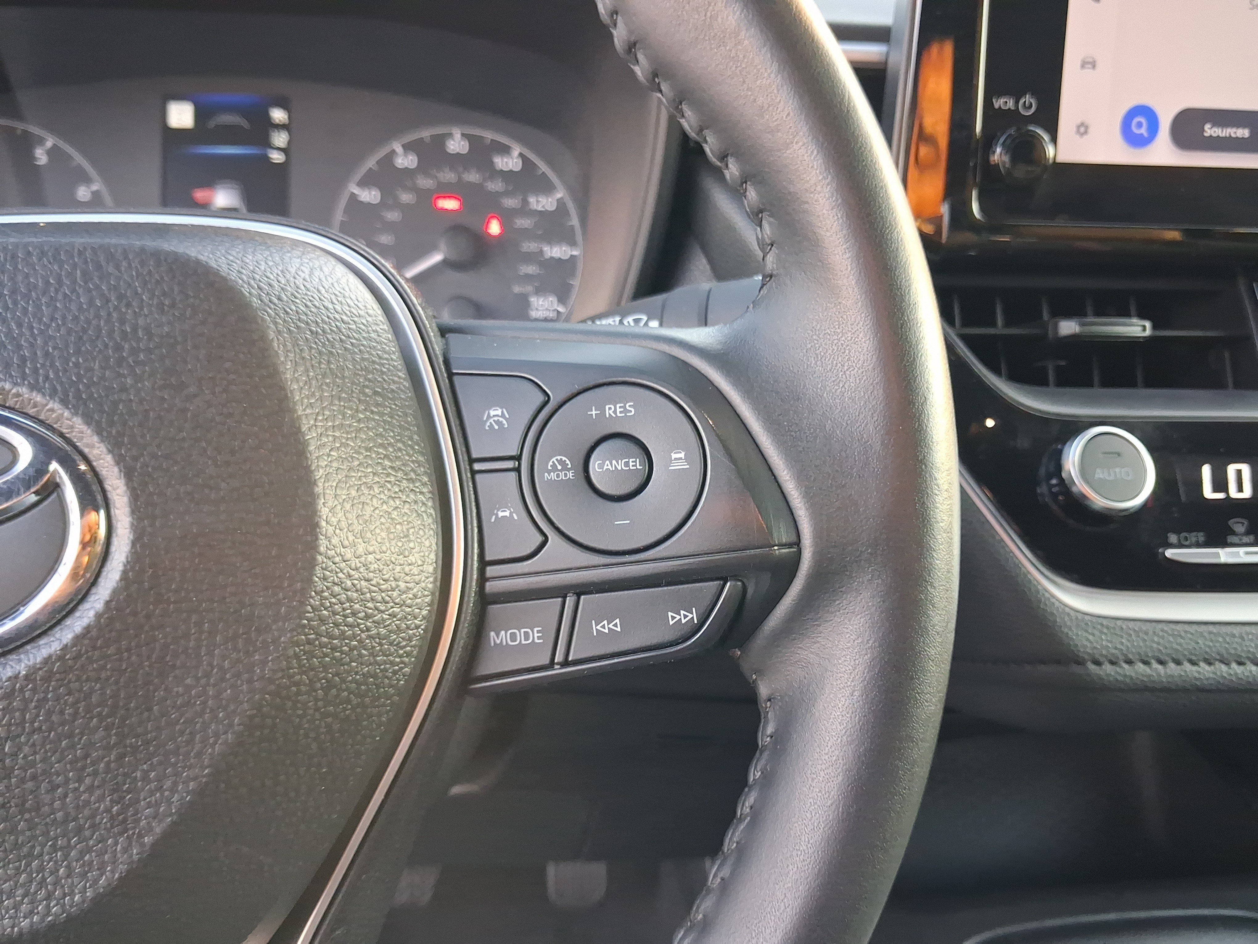 Used 2025 Silver Toyota SE image 19