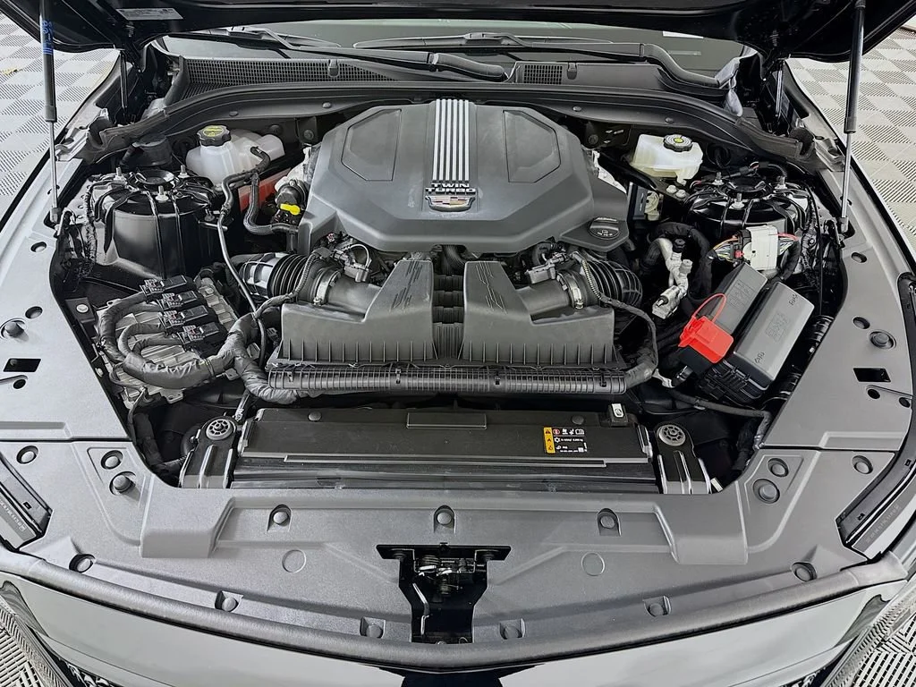 2026 Cadillac CT5 V-Series - Photo 30