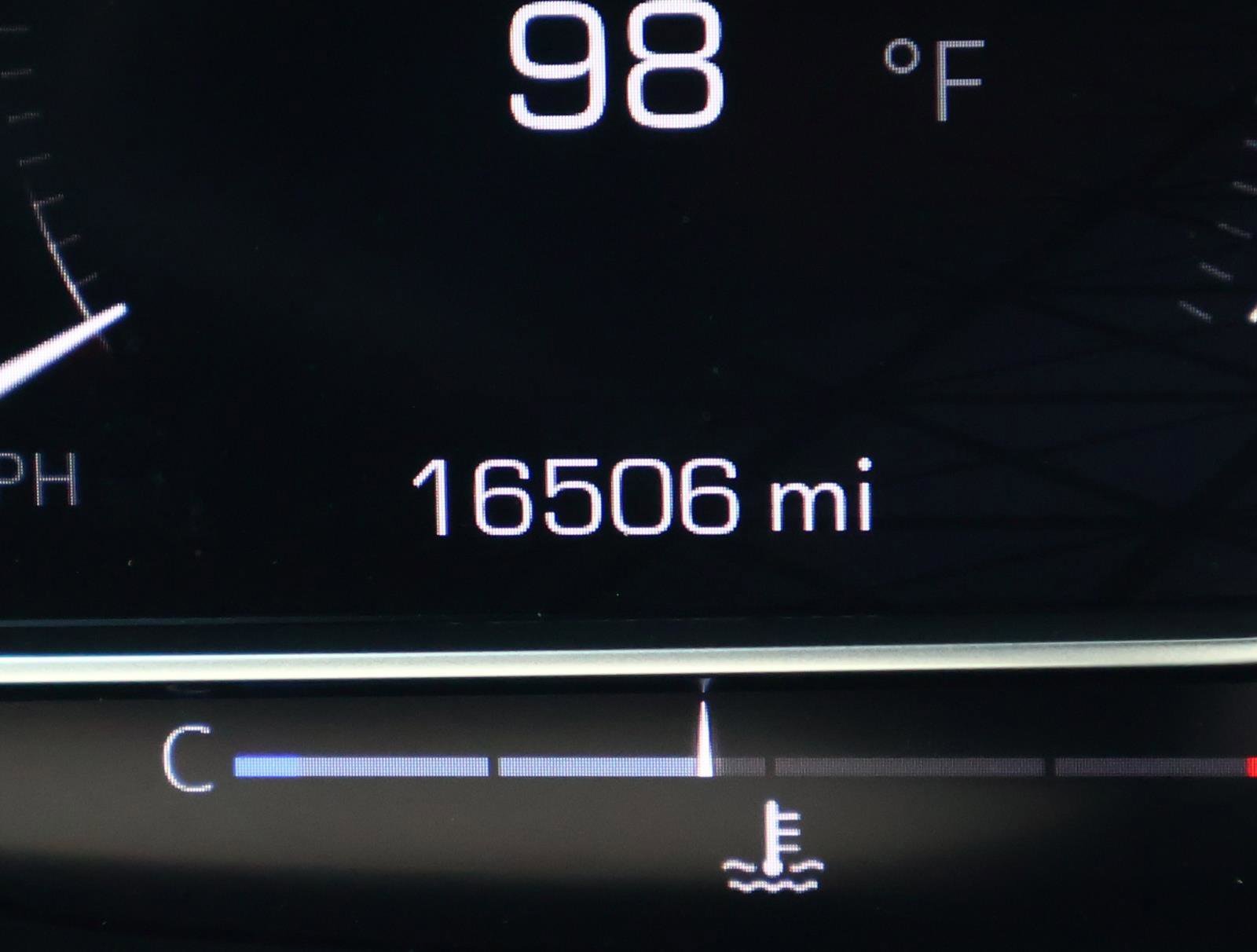 2023 GMC Yukon XL Denali Ultimate - Photo 36