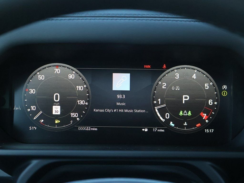 New 2026 Fuji White Land Rover S image 29