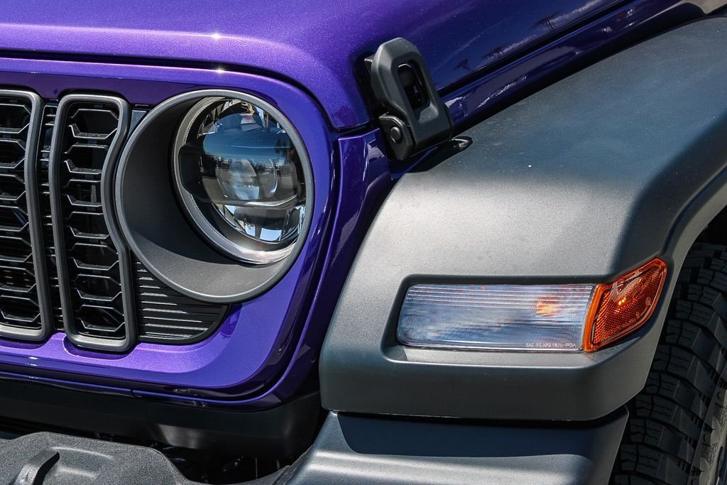 New 2026 Reign Jeep Sport S image 5