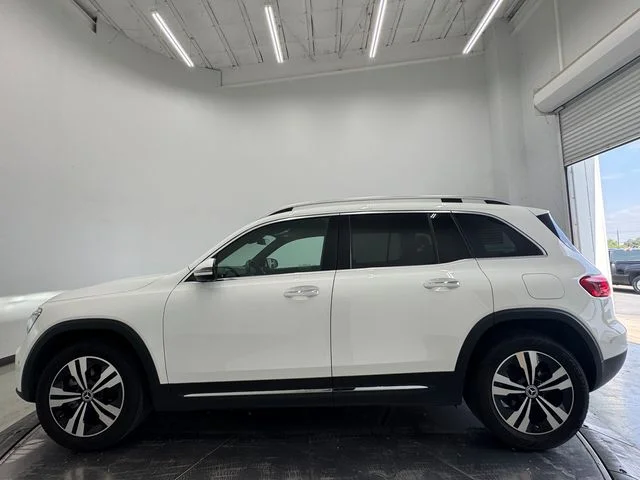 Certified Used 2024 Polar White Mercedes-Benz GLB 250 image 14