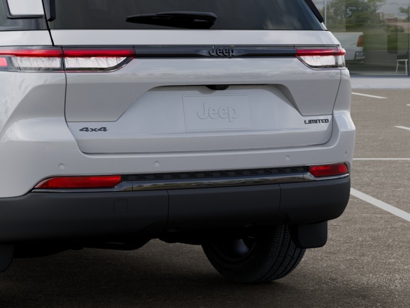 New 2025 Bright White Clear-Coat Exterior Paint Jeep Limited image 42