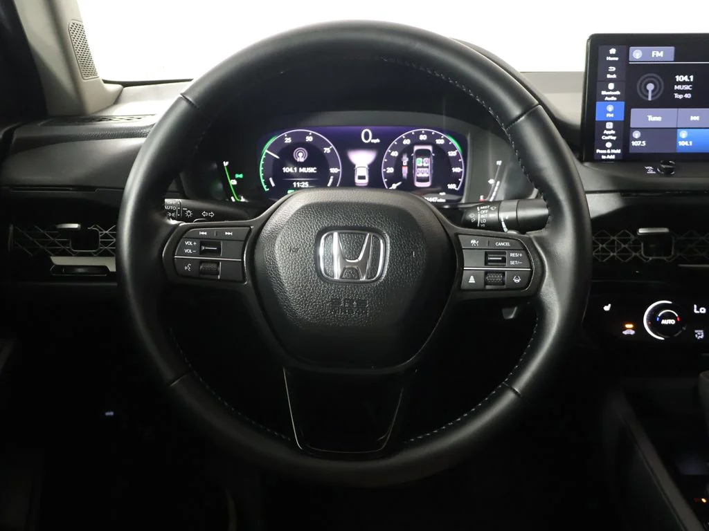 Used 2025 Silver Honda EX-L image 34