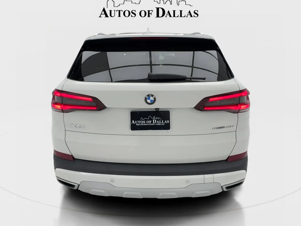 Used 2021 White BMW sDrive40i image 9