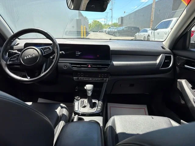 Certified Used 2024 Steel Gray Kia EX image 5
