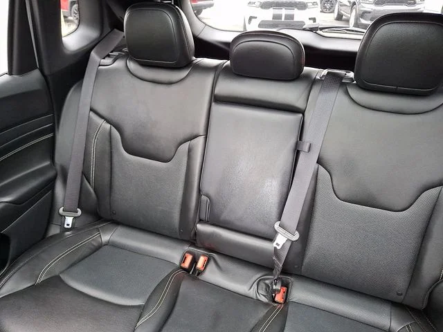 Used 2022 White Jeep Limited image 18