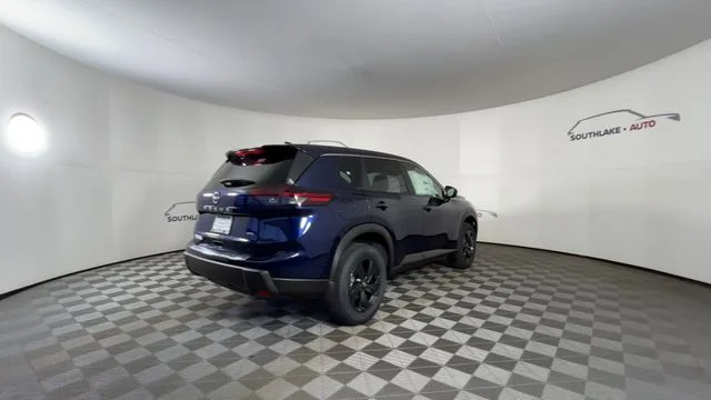 2026 Nissan Rogue SV - Photo 8