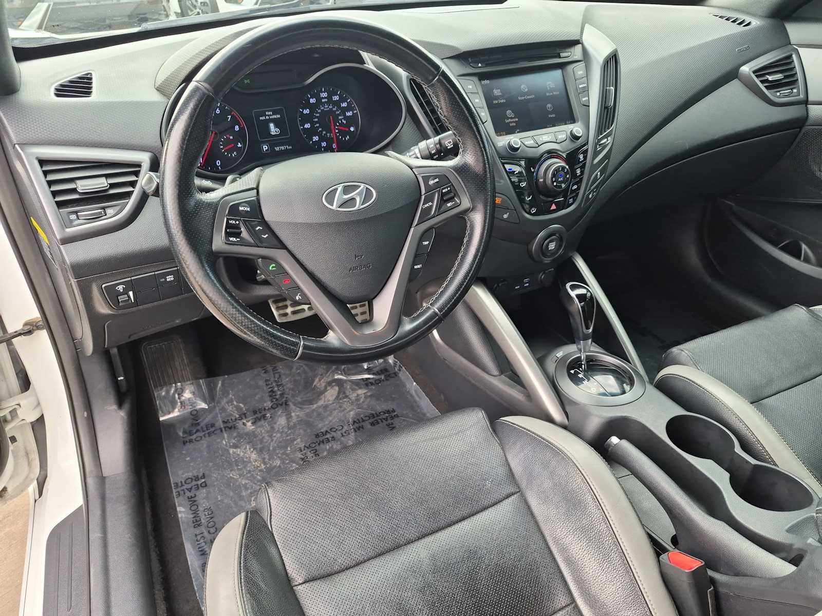 Used 2016 Elite White Hyundai Turbo image 10