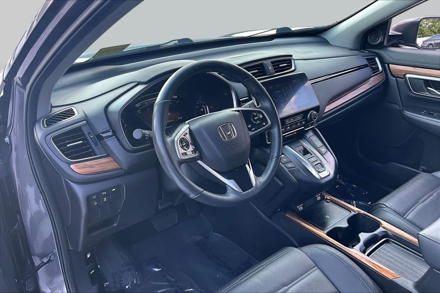 Used 2021 Modern Steel Metallic Honda Touring image 18