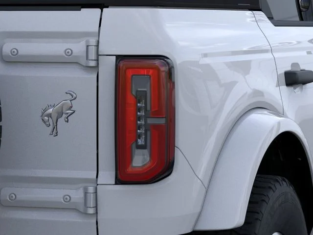New 2026 Oxford White Ford Outer Banks image 24