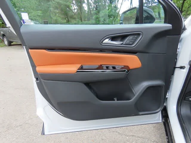 New 2026 Frostline White Pearl Honda Elite image 16