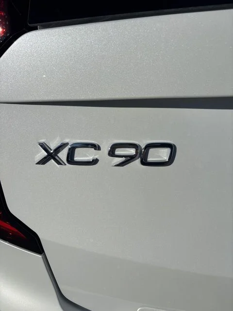 2026 Volvo XC90 Plus - Photo 6