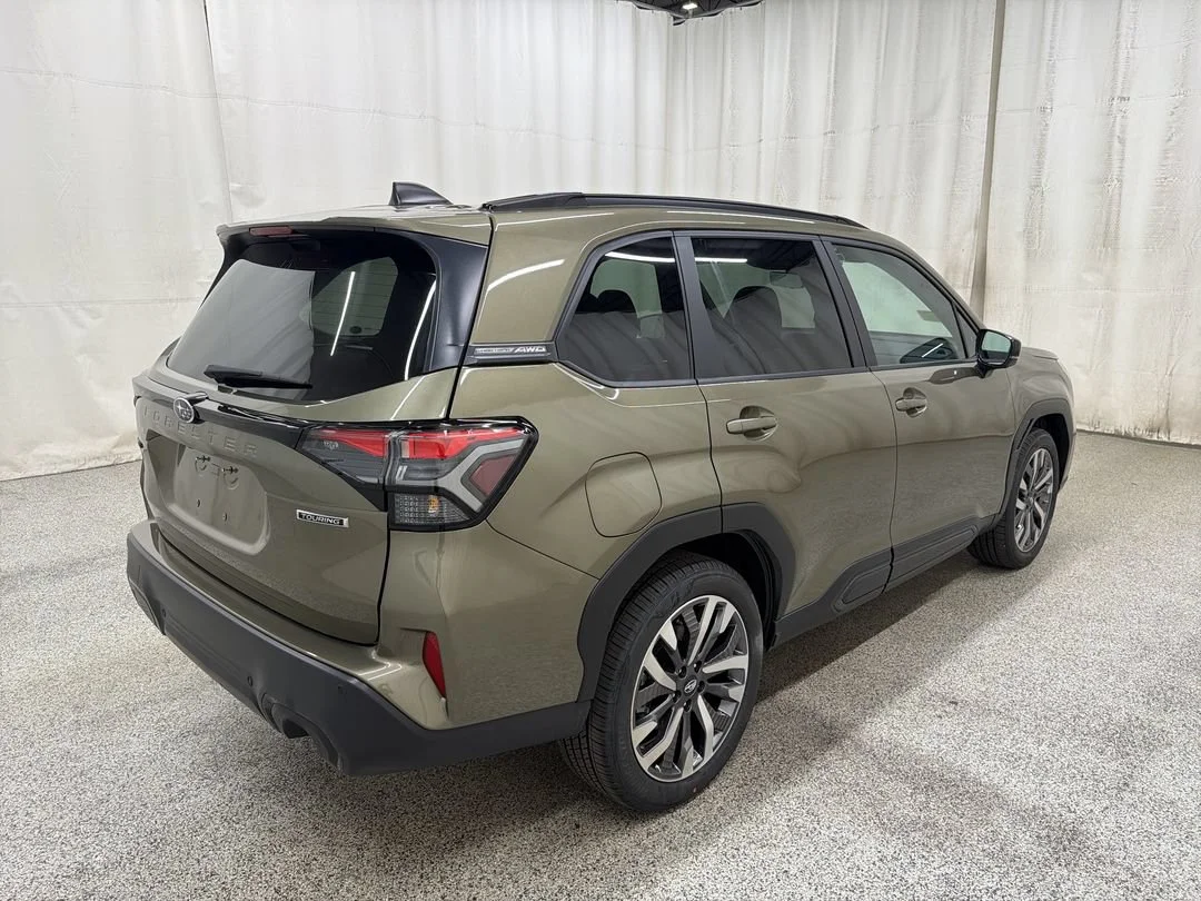 New 2026 Autumn Green Metallic Subaru Touring image 8