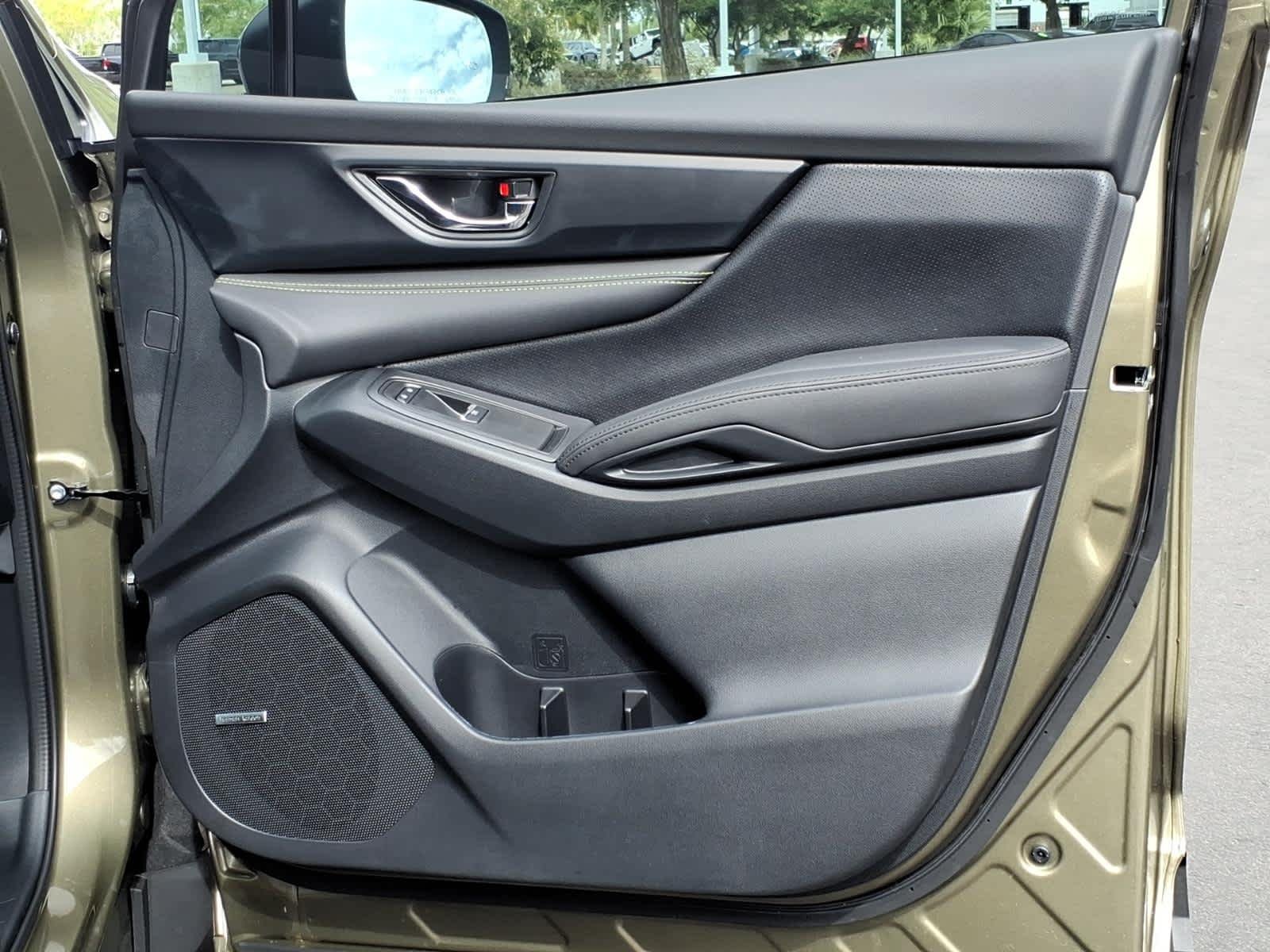 New 2026 AUTUMN GREEN METALLIC Subaru Onyx Edition Touring 7-Passenger image 22