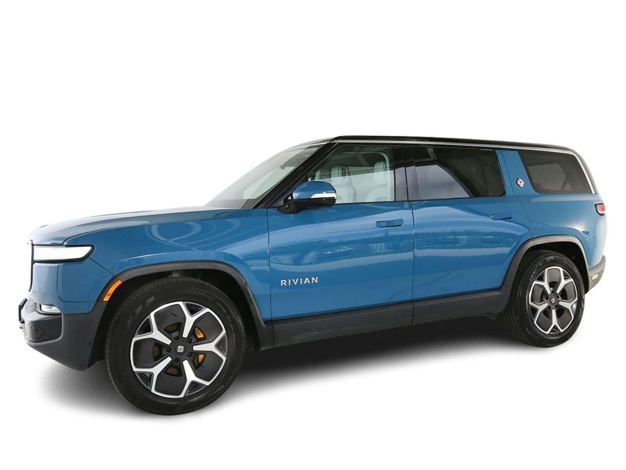 Used 2024 Blue Rivian Adventure image 4