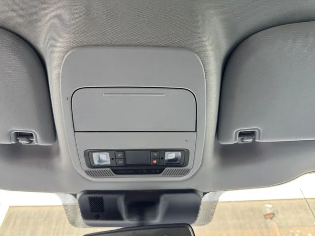 Used 2024 Black Ford XLT image 25