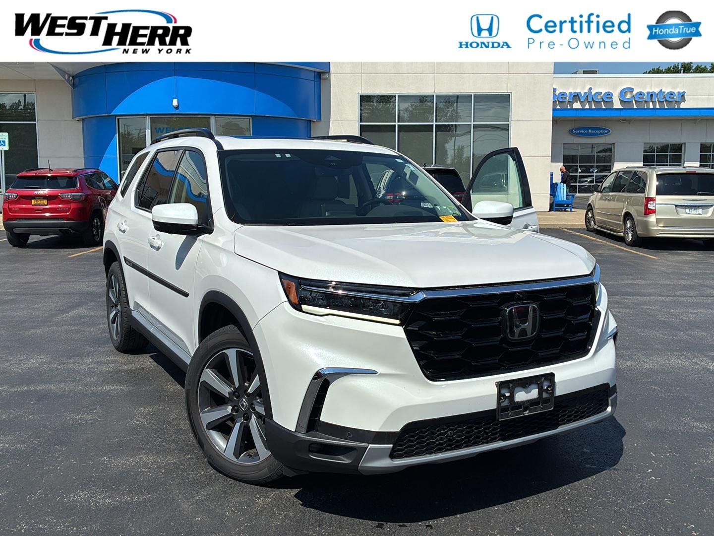 2023 Honda Pilot Elite AWD's photo