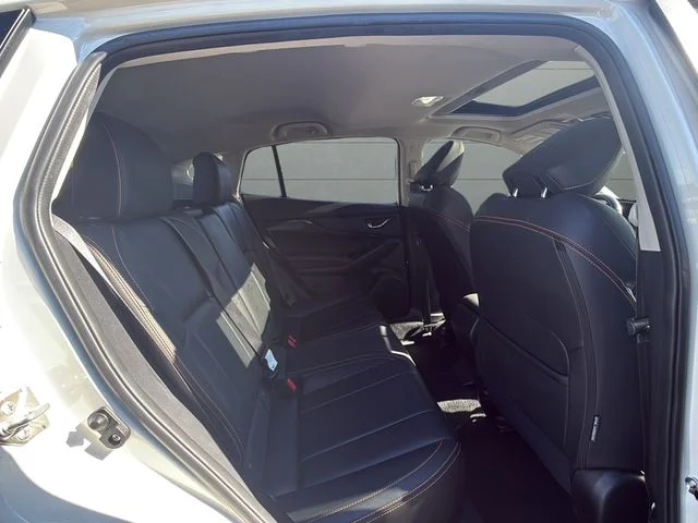 Used 2019 White Subaru 2.0i Limited image 10