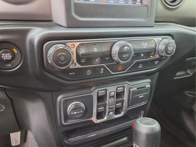 Used 2020 Gray Jeep Sport image 21
