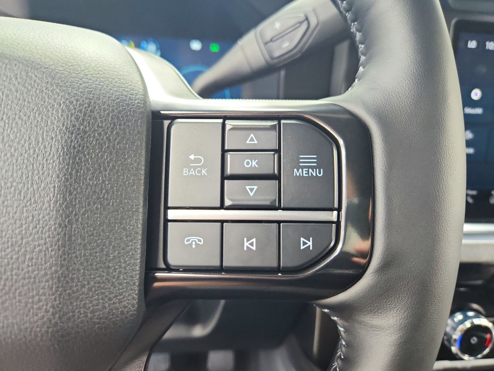 2026 Ford F-350 Super Duty Platinum - Photo 27