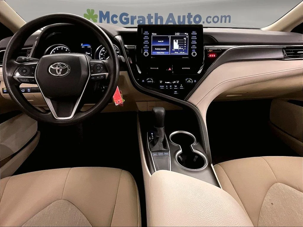 2024 Toyota Camry LE - Photo 20