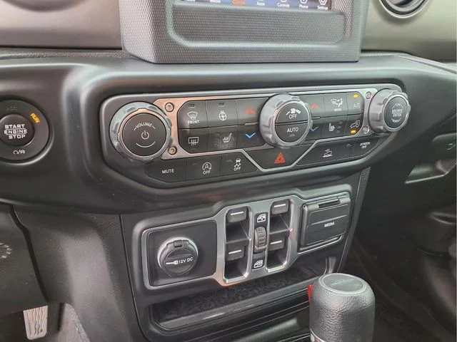 Used 2020 Gray Jeep Sport image 21