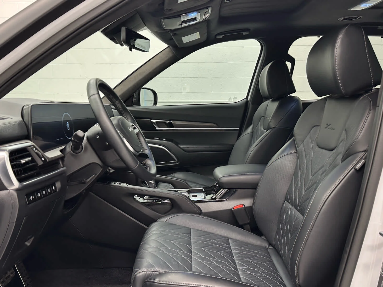 Used 2025 BLACK Kia SX-Prestige X-Line image 11