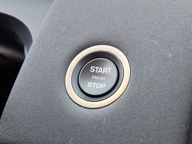Used 2025 Gray Land Rover S image 20