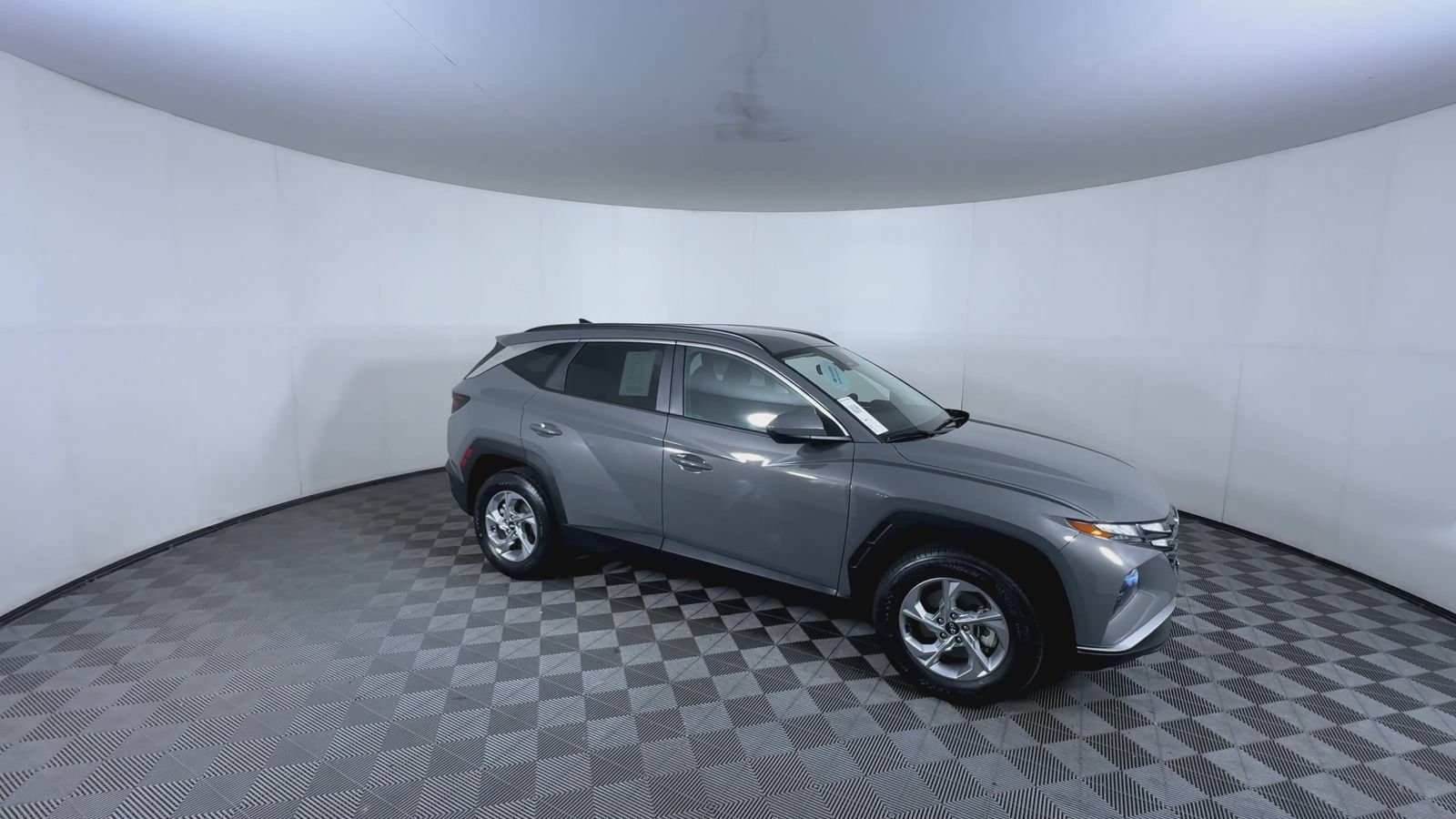 Certified Used 2024 Hampton Gray Hyundai SEL image 9
