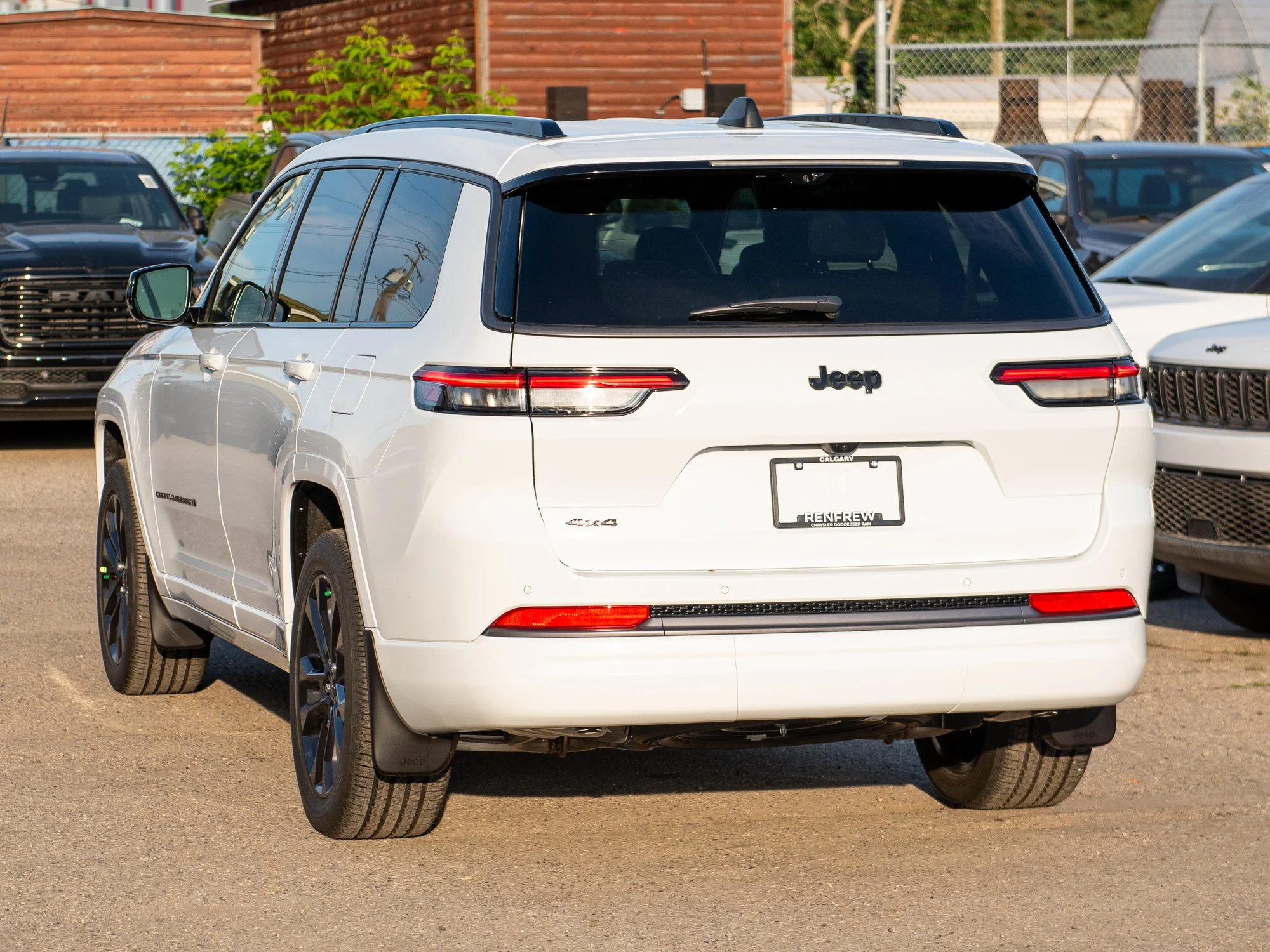 New 2026 White Jeep Limited Reserve* image 3