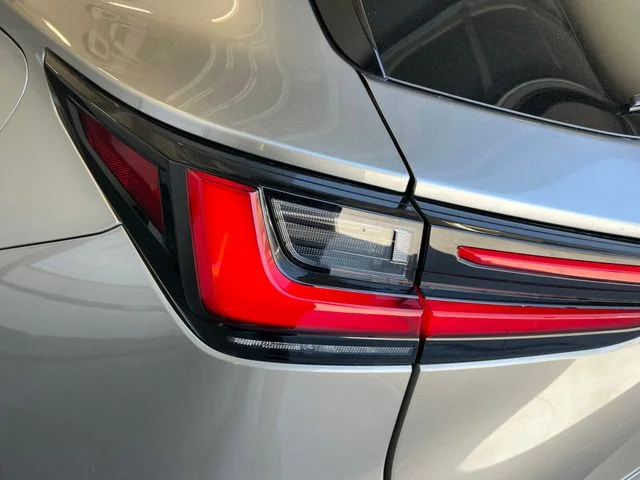 New 2026 Atomic Silver Lexus PREMIUM image 12