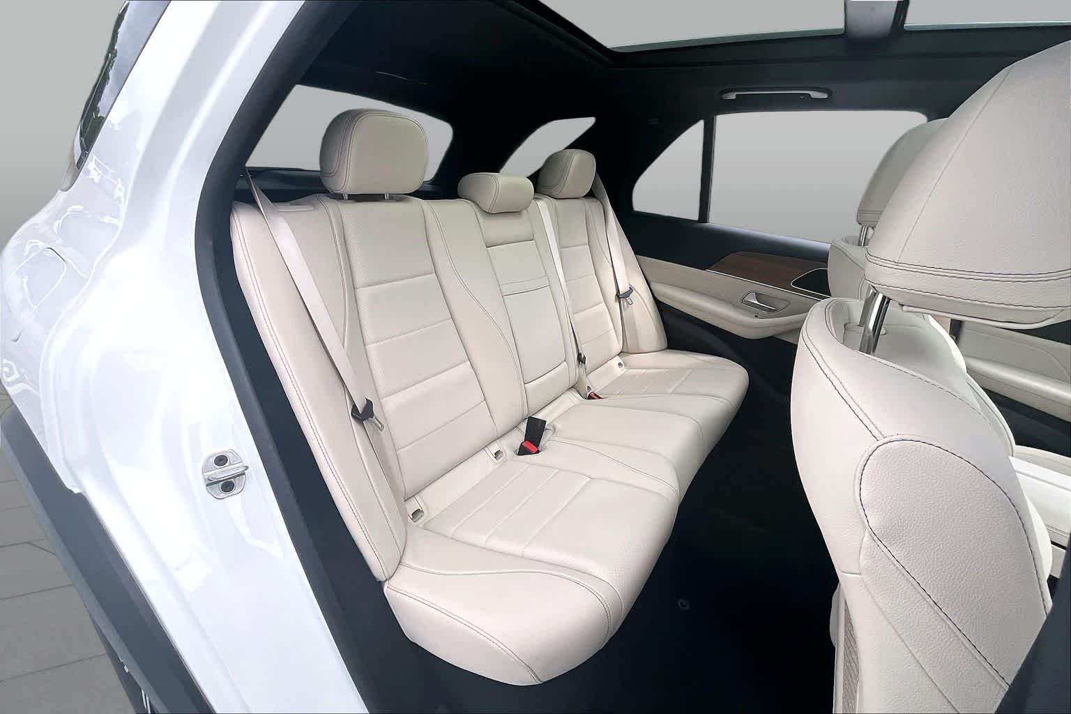 Used 2026 Polar White Mercedes-Benz GLE 350 image 20