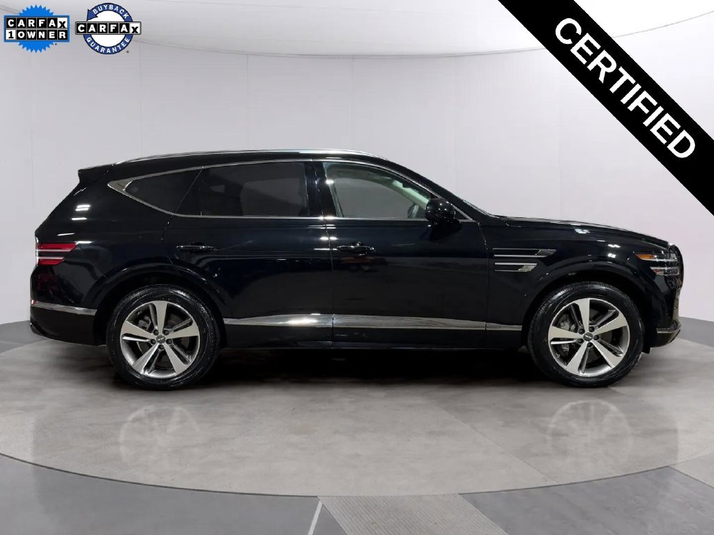 Used 2021 Black Genesis 3.5T image 2