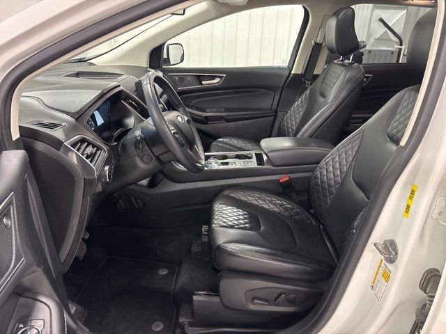 2023 Ford Edge Titanium - Photo 6