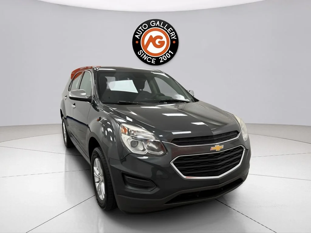 2017 Chevrolet Equinox LS's photo