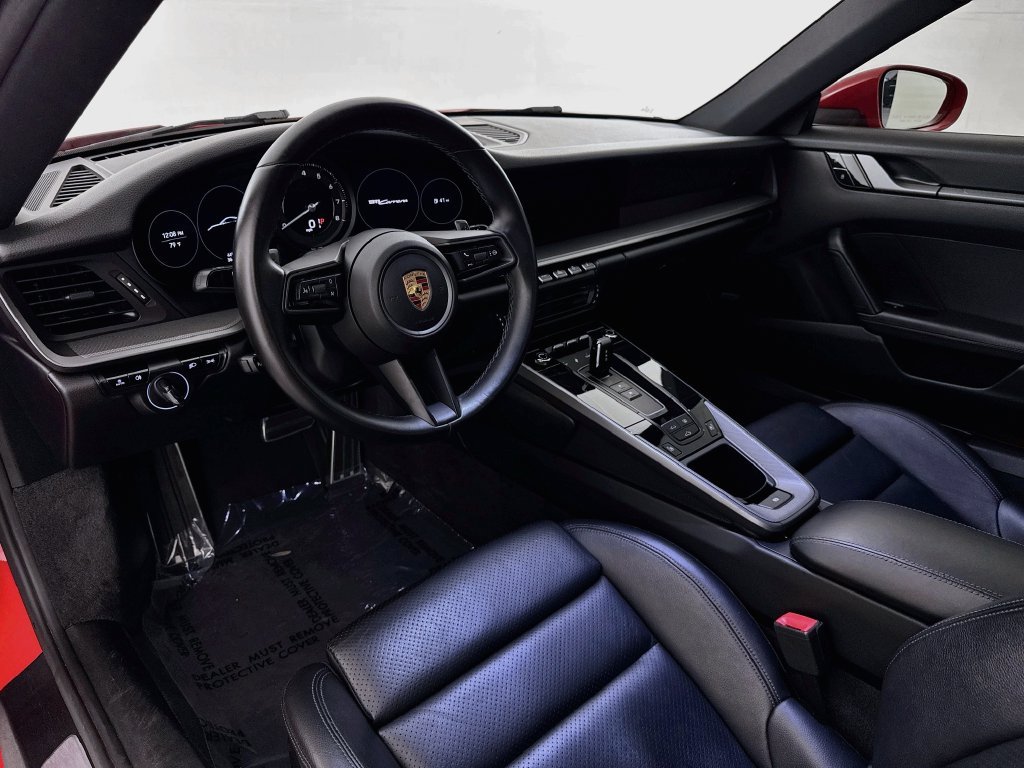 Used 2020  Porsche Carrera image 9