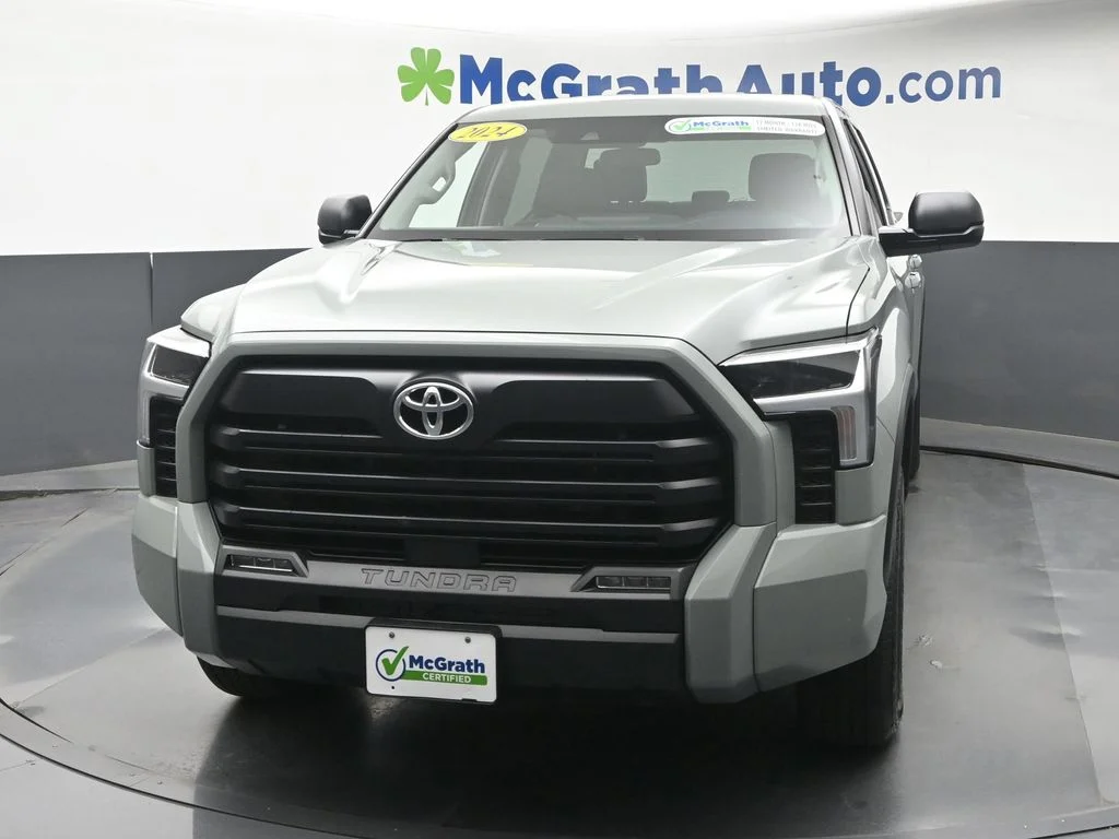 Certified Used 2024  Toyota SR5 image 21